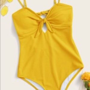 NWT-Shein yellow bathing suit-large
